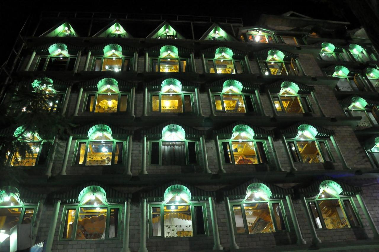 Brightland Hotel Shimla Exteriör bild