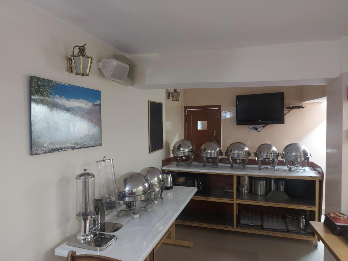 Brightland Hotel Shimla Exteriör bild